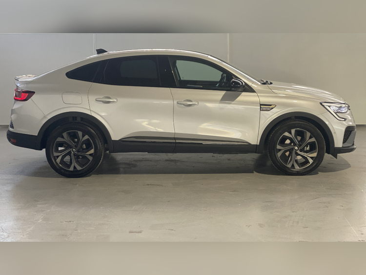 Renault Arkana Engineered foto miniatura