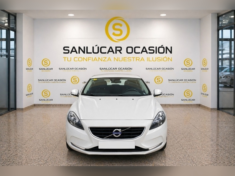 Volvo V40 Kinetic foto miniatura